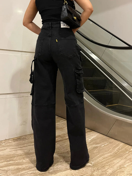 So Black Pocket Details High Waist Cargo Jeans - Core Denims