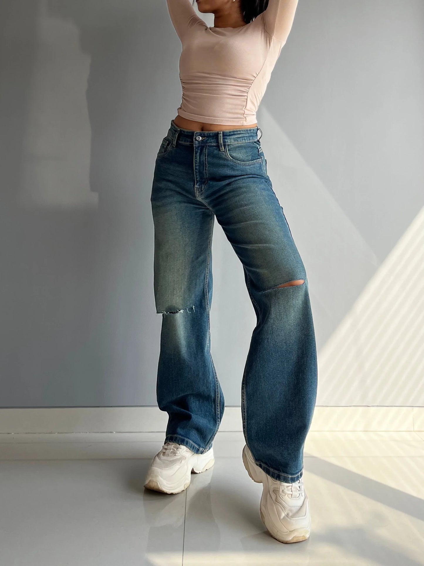 90's Blue Ripped Baggy fit Jeans - Core Denims